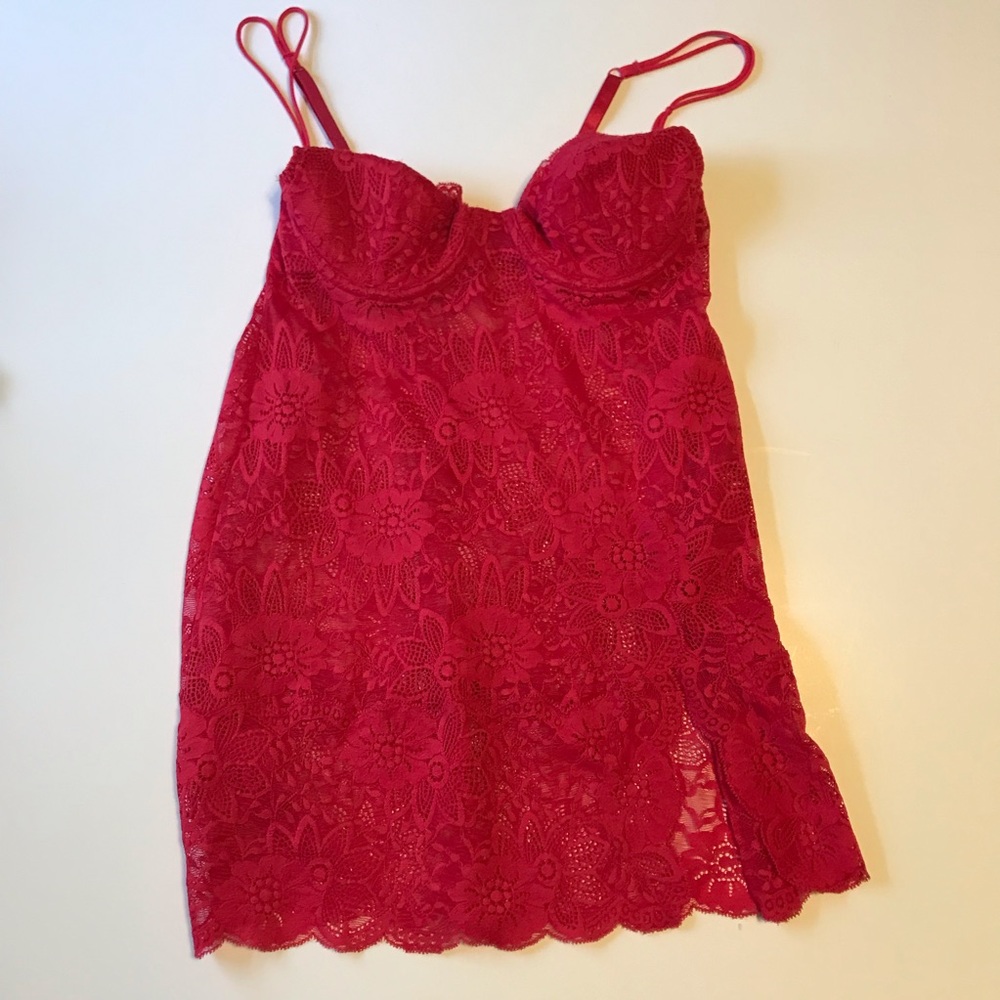 Victoria’s Secret 34B